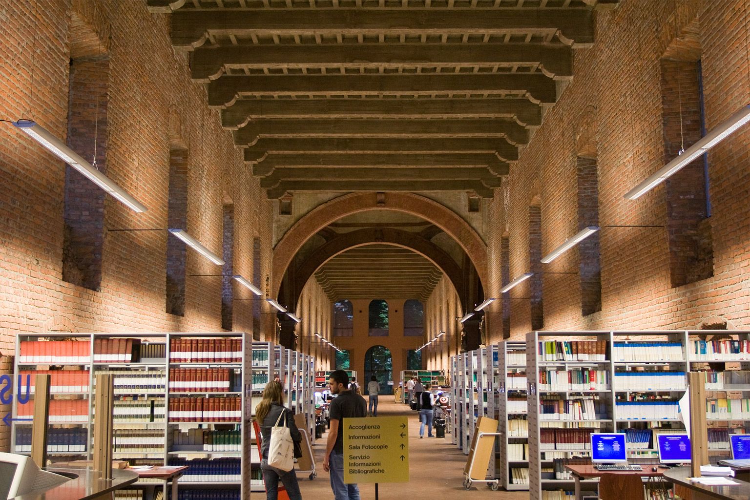 Invito a presentare progetti per la valorizzazione di biblioteche e archivi storici di enti locali o di interesse locale anno 2016